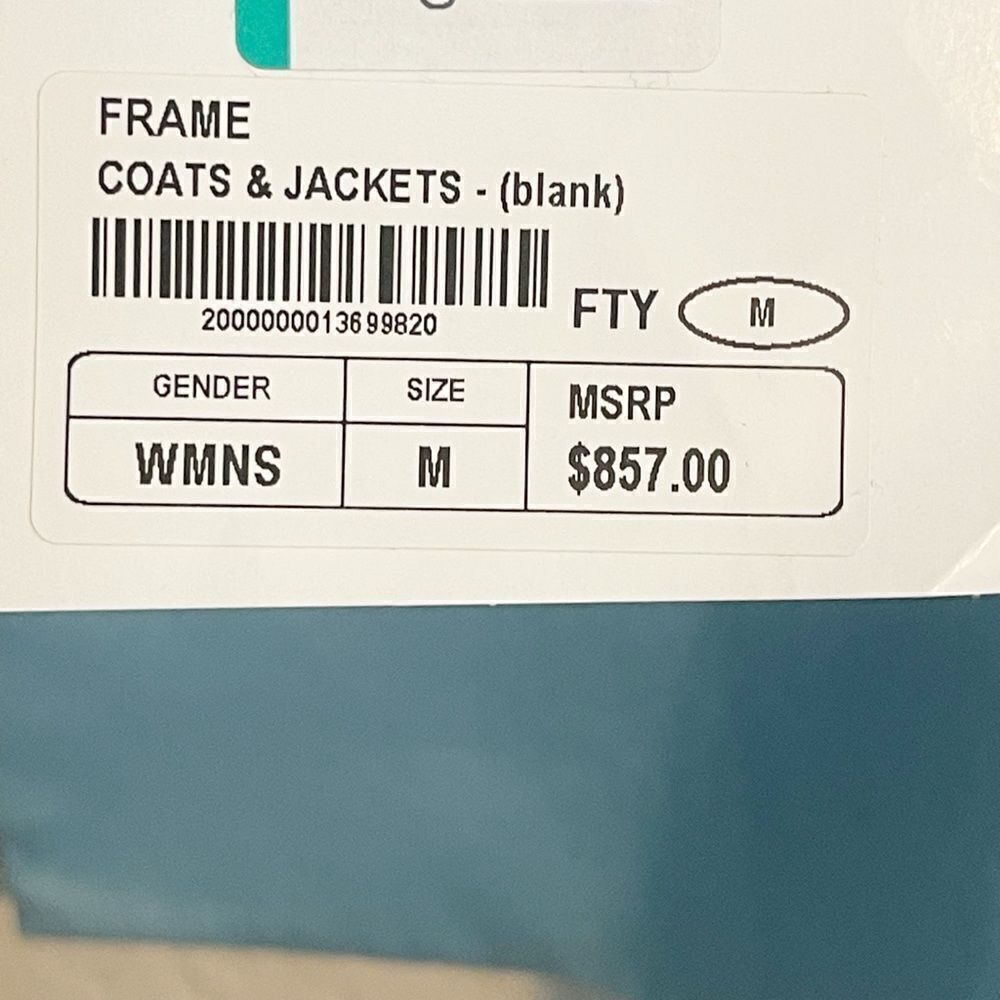 Frame Brand oversized blazer in sky blue pastel NWT. Medium - Picture 12 of 12